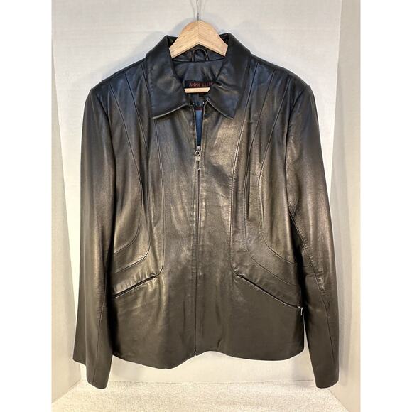 Anne Klein Jackets & Blazers - ANNE KLEIN VINTAGE GENUINE LEATHER (LAMB SKIN) B/W-JACKET SIZE L TIMELESS, 🤩